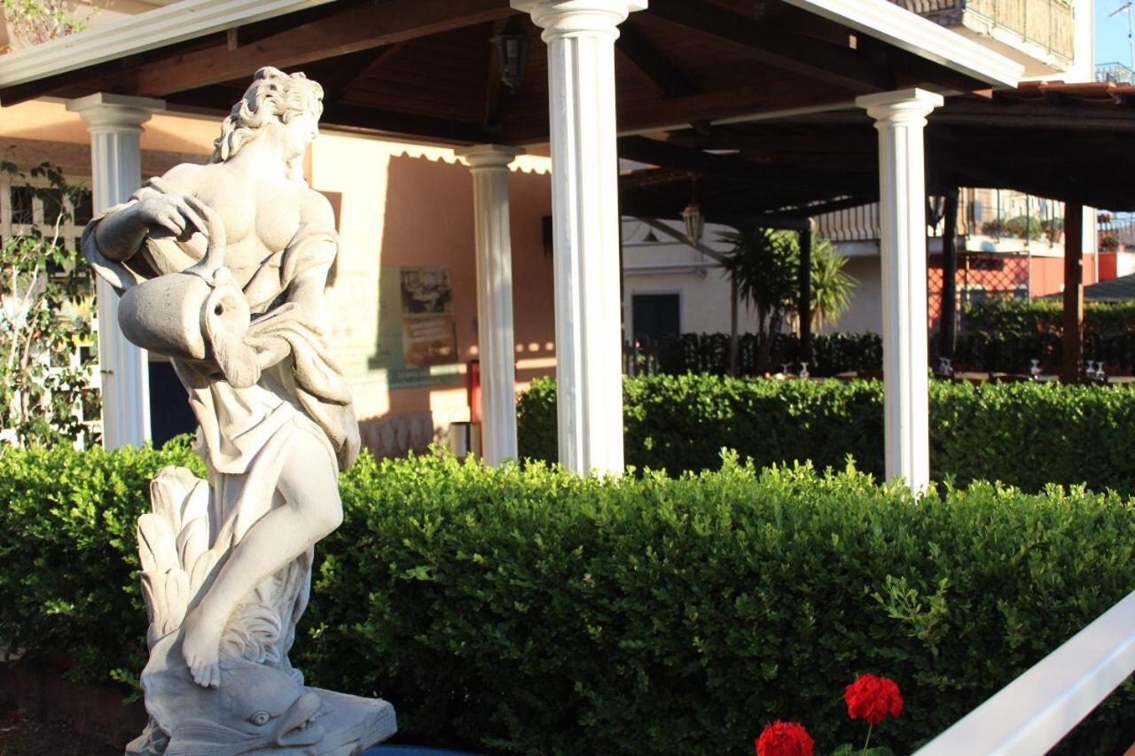 Hotel Ristorante L'Avvenire Gizzeria Kültér fotó