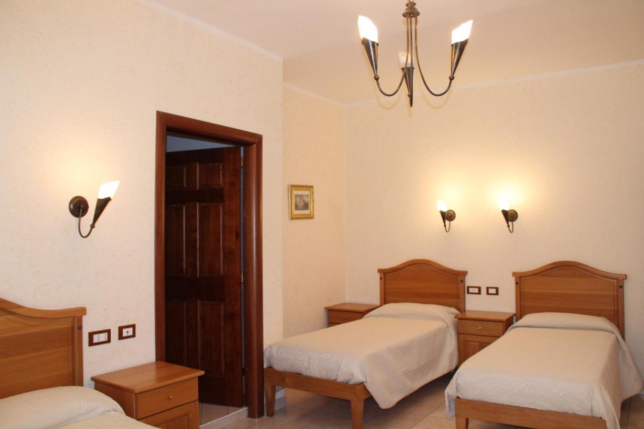 Hotel Ristorante L'Avvenire Gizzeria Kültér fotó