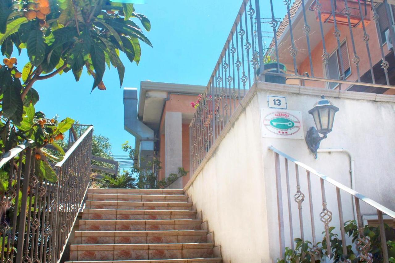 Hotel Ristorante L'Avvenire Gizzeria Kültér fotó
